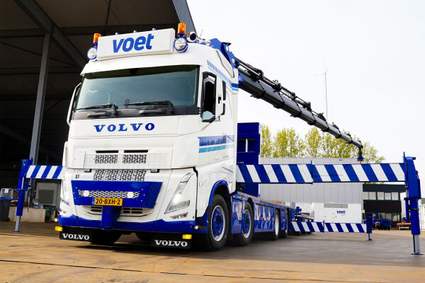 voet-energy-solutions-volvo-vrachtwagen-laadvermogen-41ton-op-kenteken-tijdelijke-energievoorzieningen.jpg