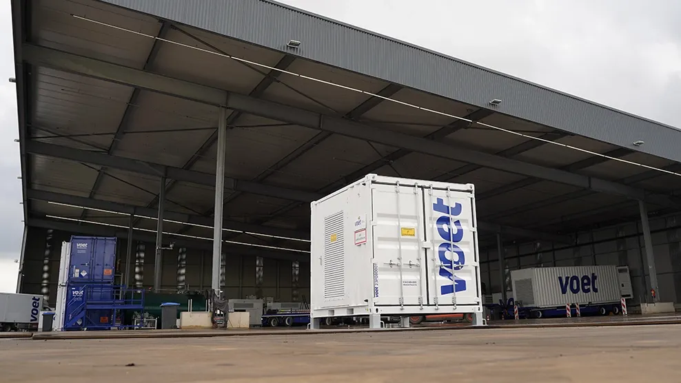 Provisorium netbeheer industrie voet energy solutions verhuurvloot
