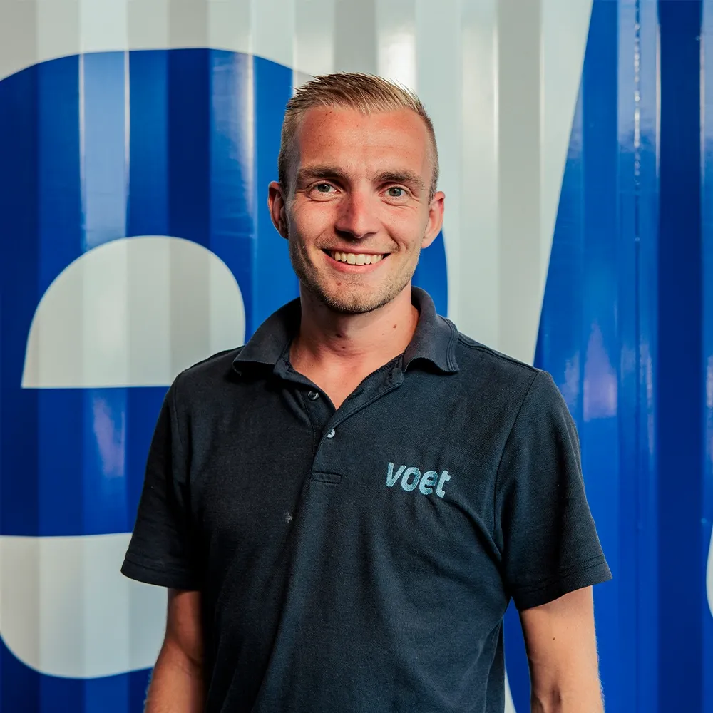 Voet energy solutions collega sjoerd onderhoudsmonteur elektrotechniek service chauffeur