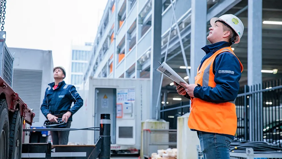 Klanten ontzorgen in het volledige proces van noodstroominstallaties voet energy solutions