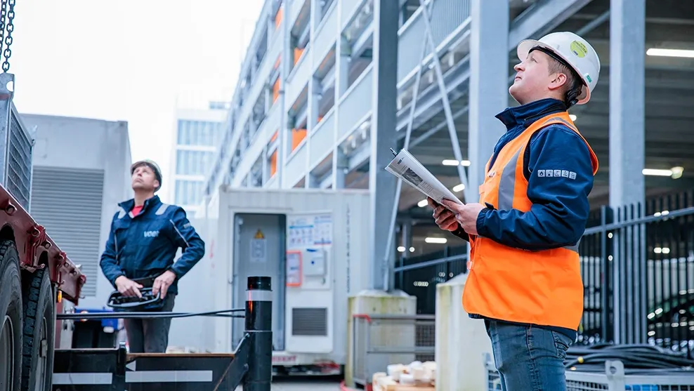 Klanten ontzorgen in het volledige proces van noodstroominstallaties voet energy solutions