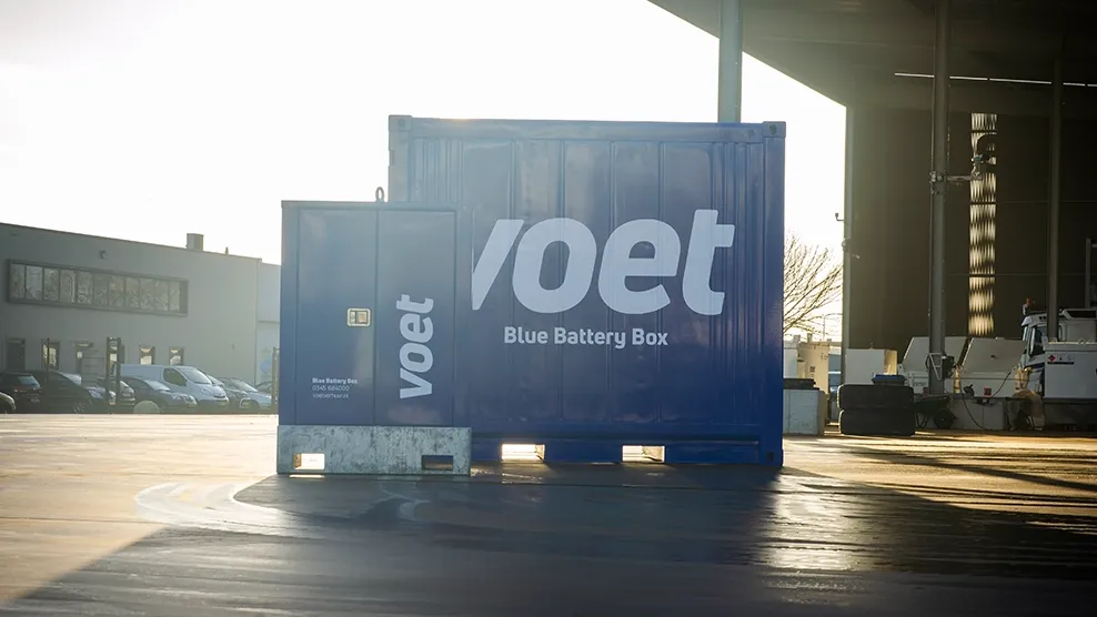 Mobiele batterij huren voet energy solutions groot en klein vermogen